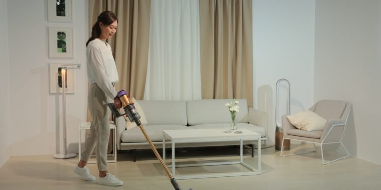「潔淨」家居新定義  Dyson 推出首款智能雷射偵測技術吸塵機